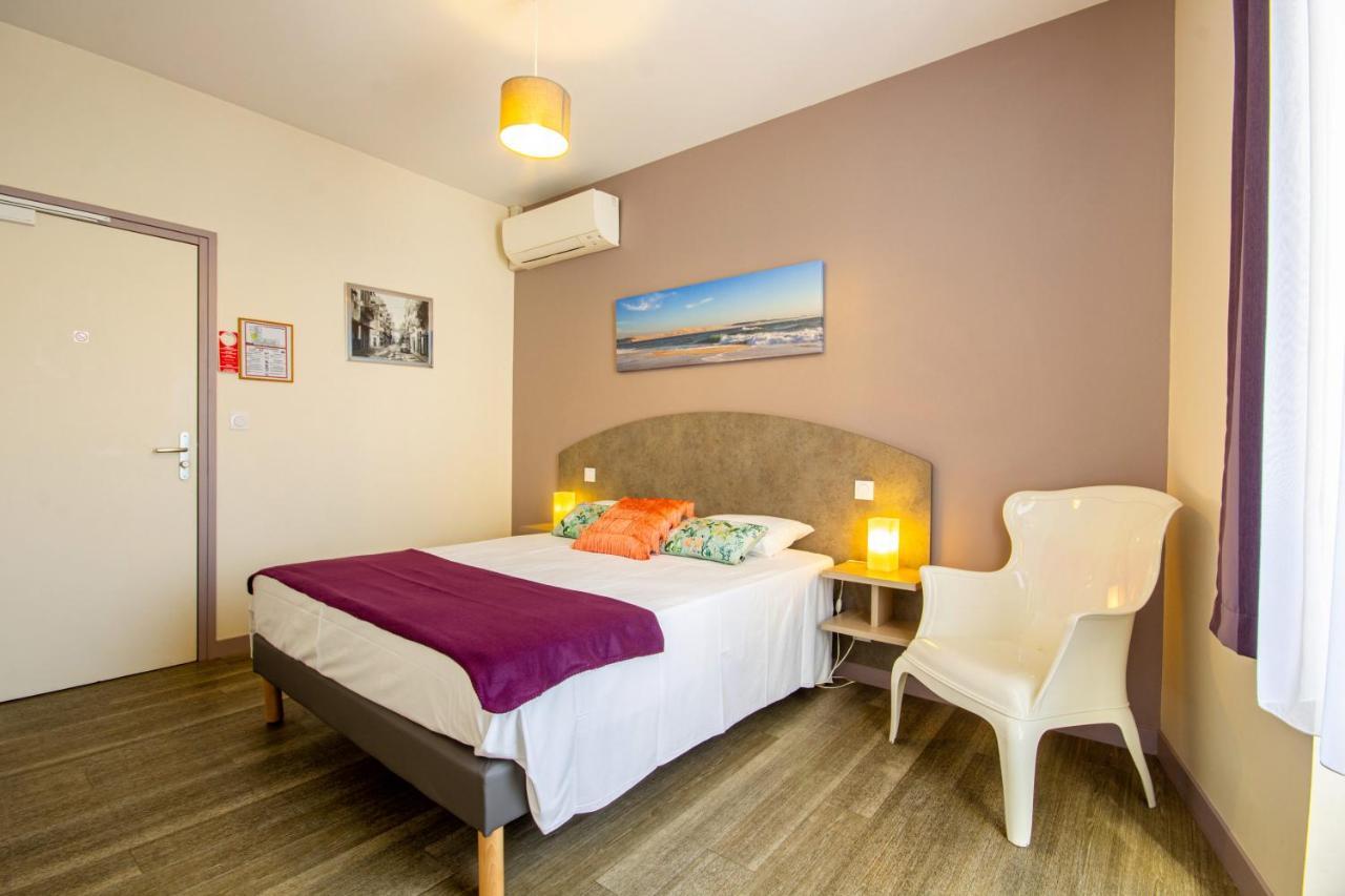 Cit'Hotel Le Commerce Saujon Εξωτερικό φωτογραφία
