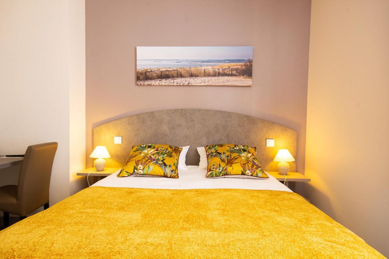 Cit'Hotel Le Commerce Saujon Εξωτερικό φωτογραφία